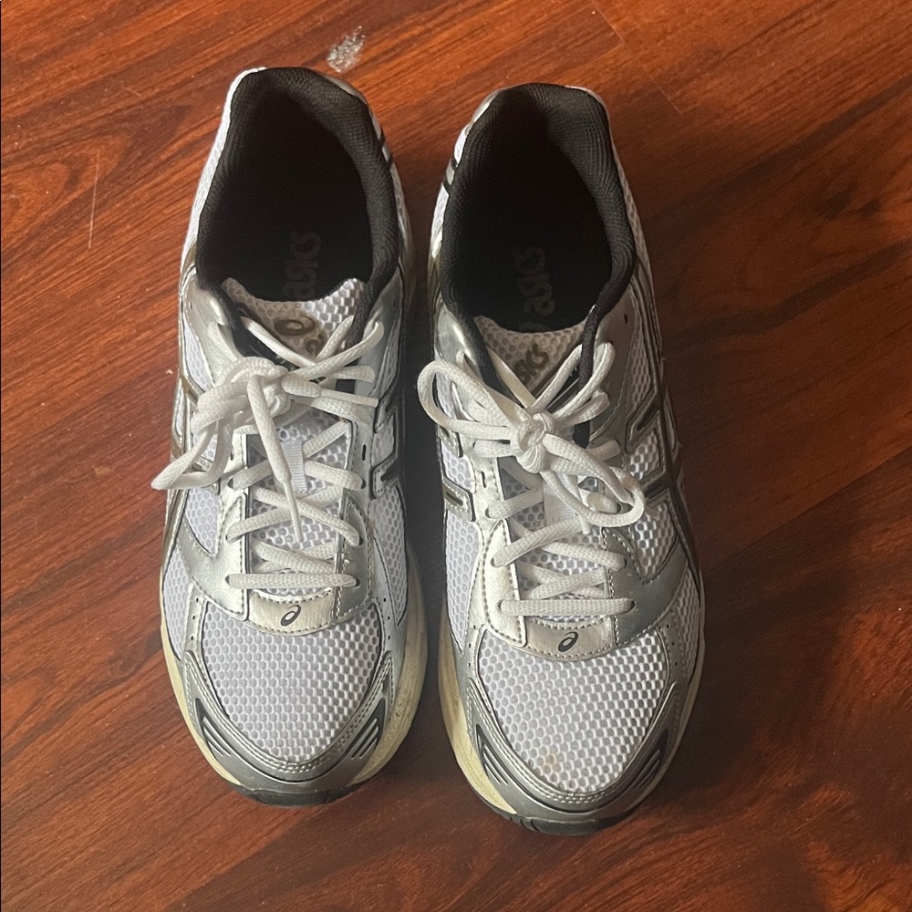 ASICS Mesh White and Gray Running Shoes